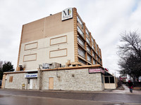 Queen Street East (Brampton) 12