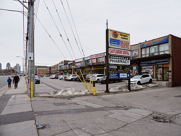 Cooksville Village 14