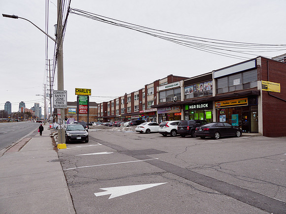 Cooksville Village 16