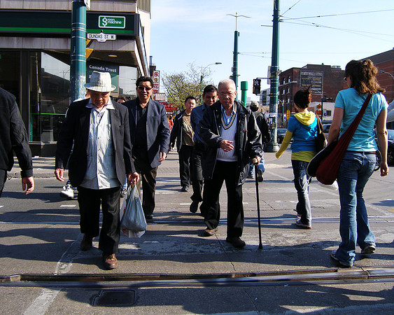 Crossing Dundas at Spadina (Carefully)